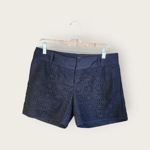 The Limited Crochet Floral Pattern Cottagecore Black+Navy Blue Shorts Size 6